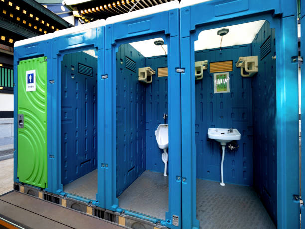 Best High-end porta potty rental  in Blue Hills, CT